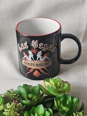 Las Vegas Souvenir Black and Red Ceramic Coffee Mug - Sinners Welcome